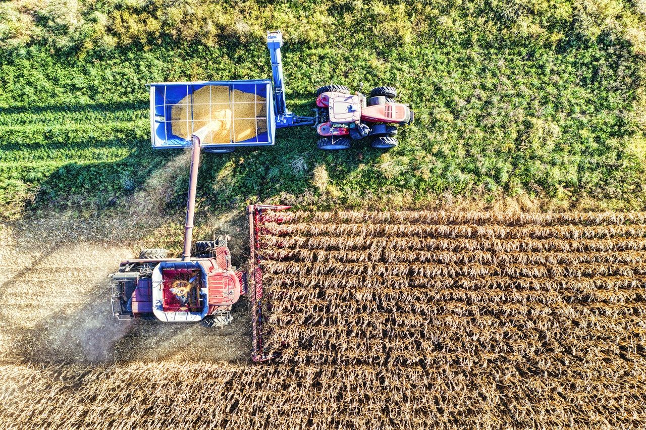 Registratie en verzekering (land)bouwvoertuig: voorkom boete!